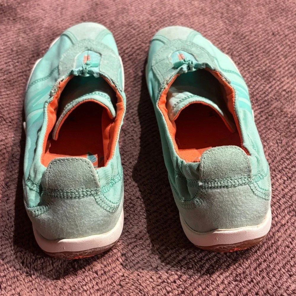 Merrell Green Tea Women 8 J57462 Mint Orange Zip Hiking Performance Shoes